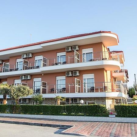 Denis Studios And Apartments Paralía エクステリア 写真
